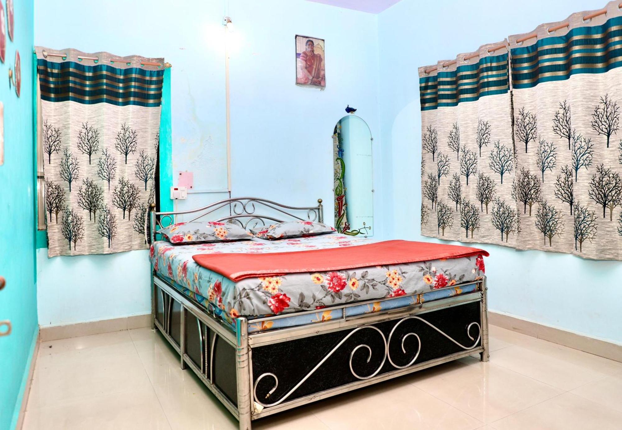 Hemharsh Holiday Home With Pool Karjat Exterior photo